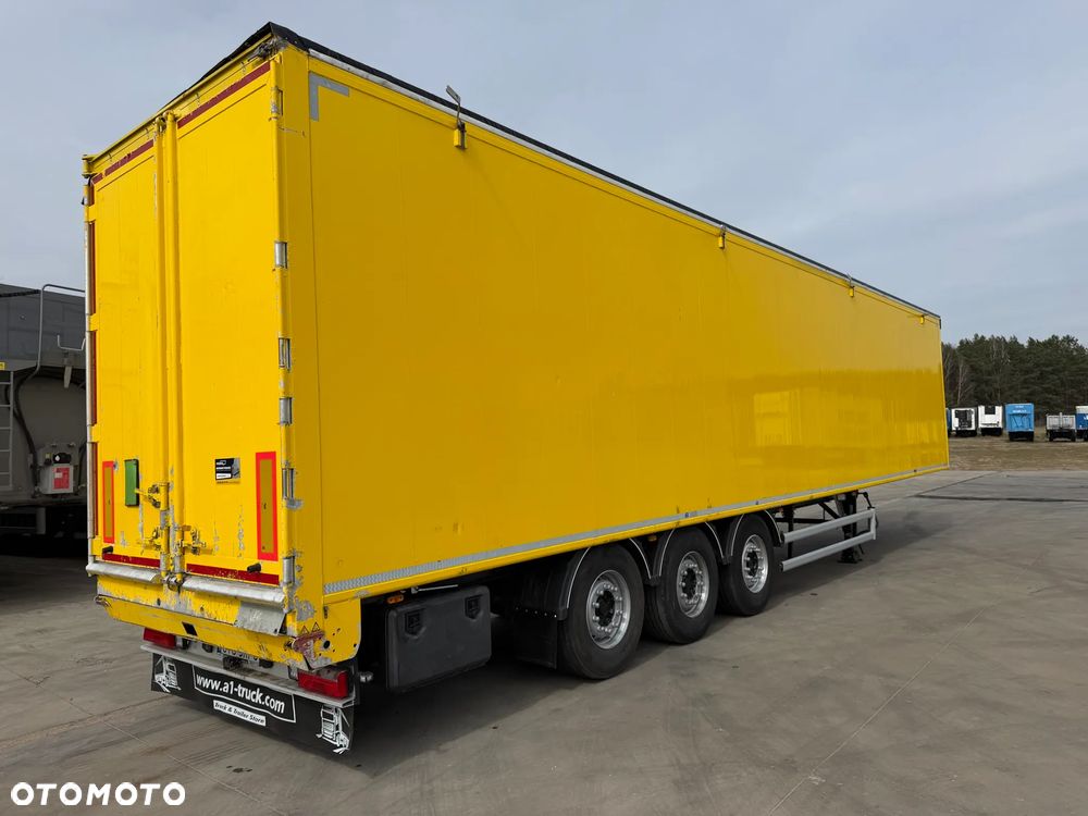 Stas Ruchoma podłoga 92m3 Podłoga 10 mm 2018 rok - 2