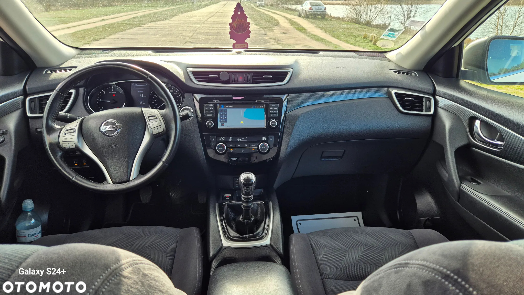 Nissan X-Trail 1.6 DCi N-Connecta 2WD - 28