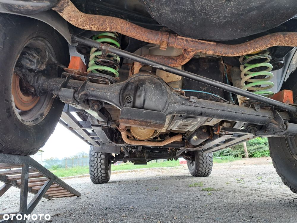 Land Rover Range Rover - 24