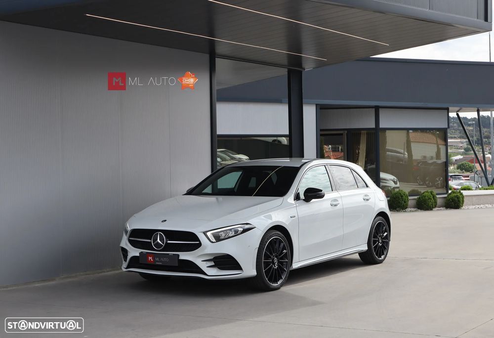 Mercedes-Benz A 250 e 8G-DCT AMG Line - 2