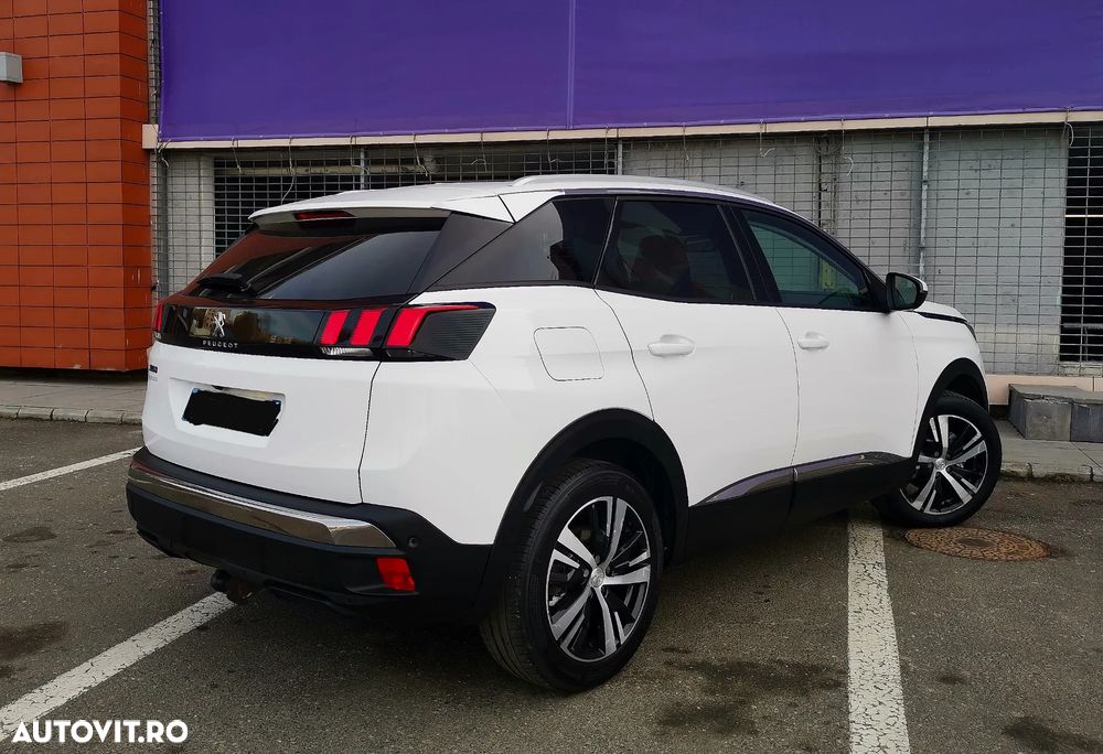 Peugeot 3008 1.5 BlueHDI S&S EAT8 Allure - 3