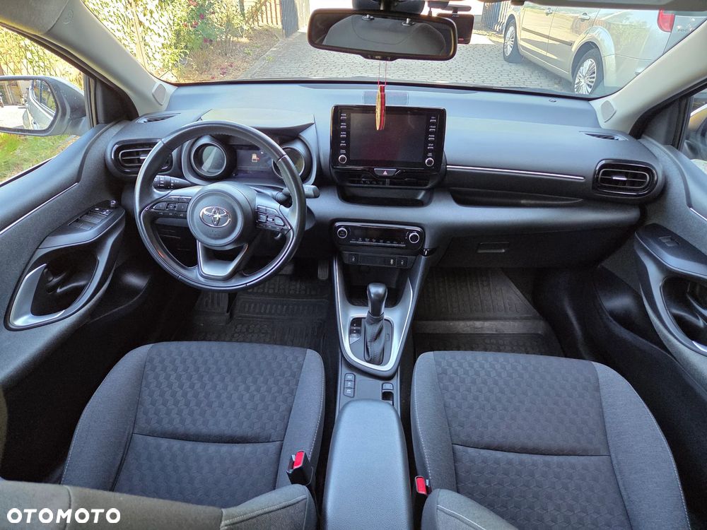 Toyota Yaris - 19