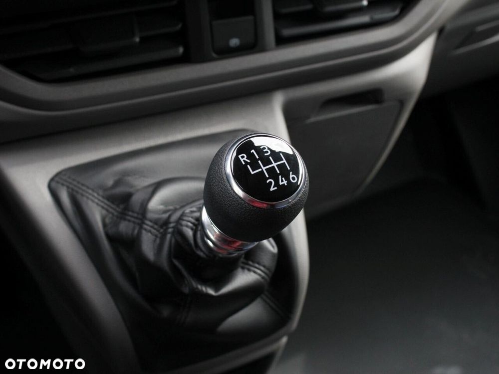 Volkswagen Transporter - 20