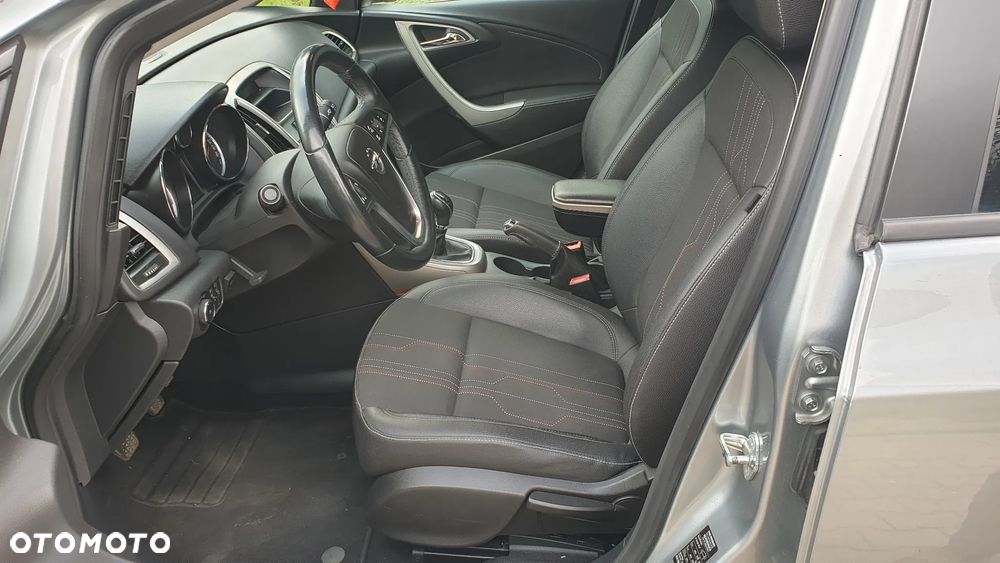 Opel Astra 1.4 Turbo - 15