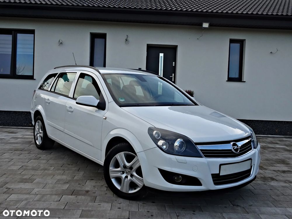 Opel Astra - 35