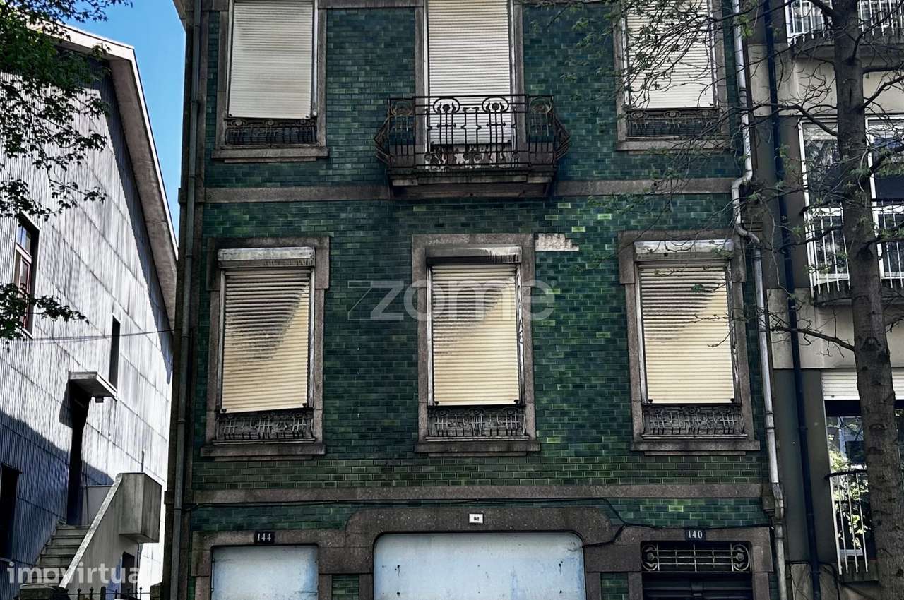 Prédio com PIP Aprovado no Centro do Porto - Grande imagem: 4/18