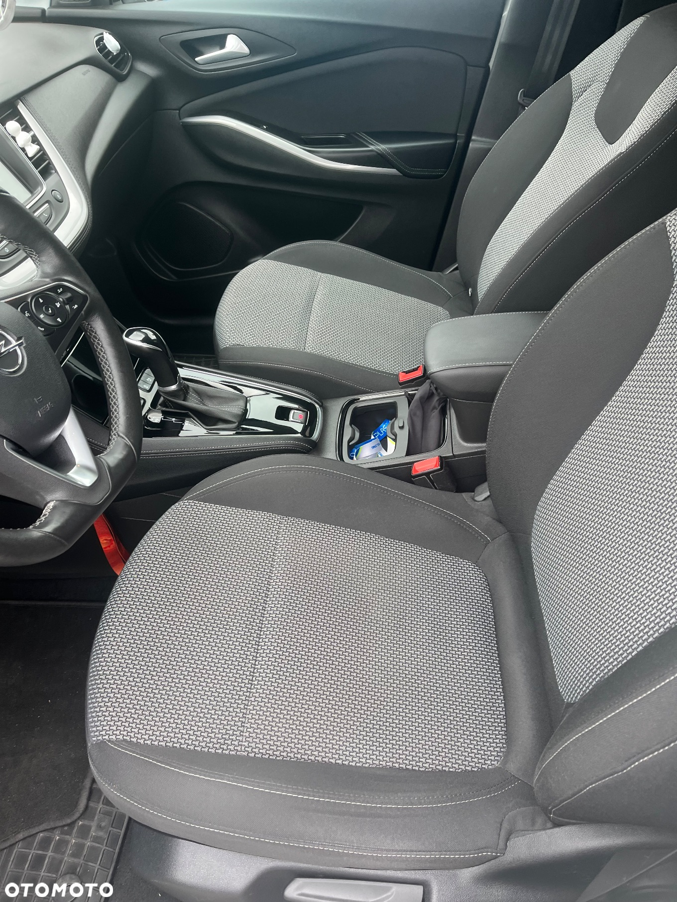 Opel Grandland X 1.2 T Enjoy S&S - 9