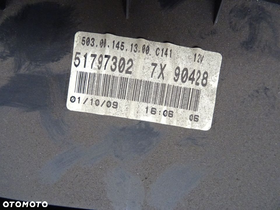 FIAT DOBLO 04-10 1.3JTD LICZNIK ZEGAR ZEGARY 51797302 - 2
