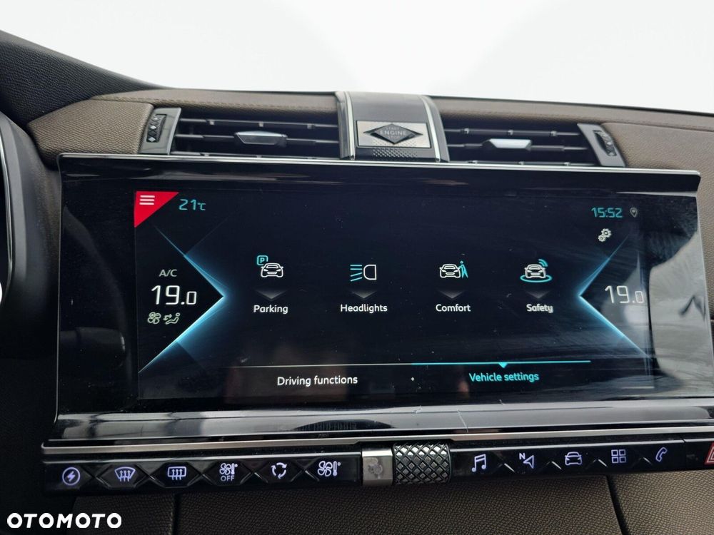 DS Automobiles DS 7 Crossback 1.6 E-Tense Bastille + - 23