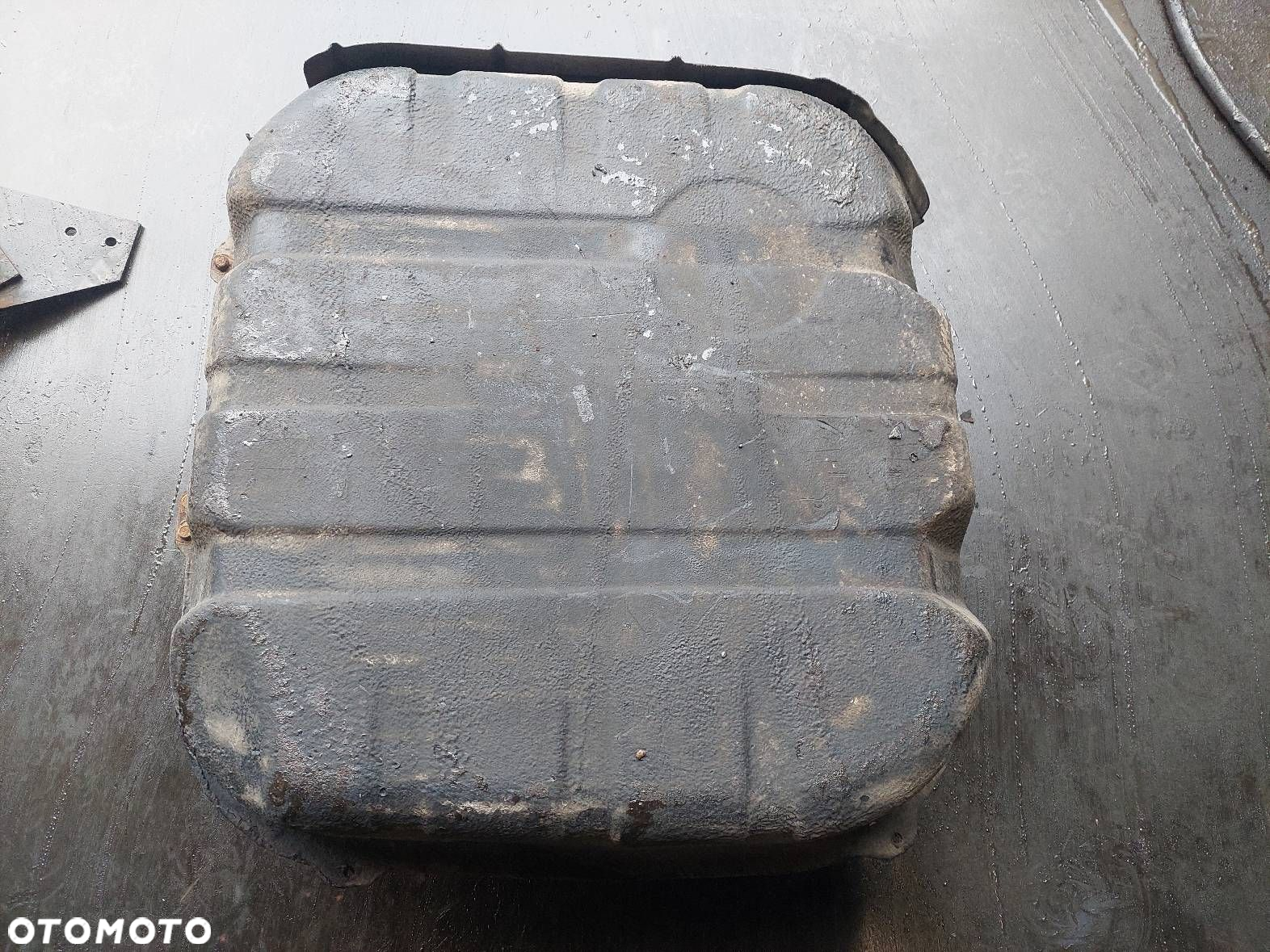 BAK ZBIORNIK PALIWA + POMPKA METALOWY KIA CEED I 1.6 16V BENZYNA - 2