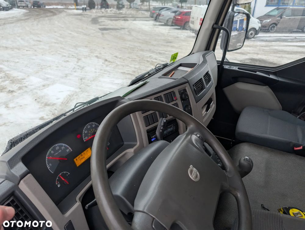 Volvo FL - 8
