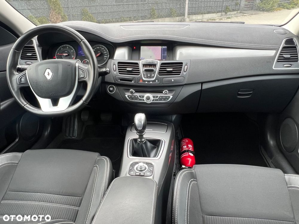 Renault Laguna dCi 110 FAP Emotion - 30