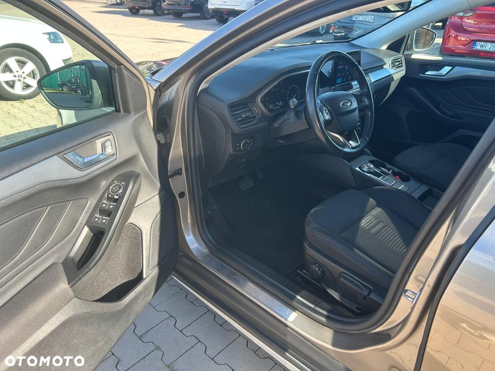 Ford Focus 1.5 EcoBoost Active - 18