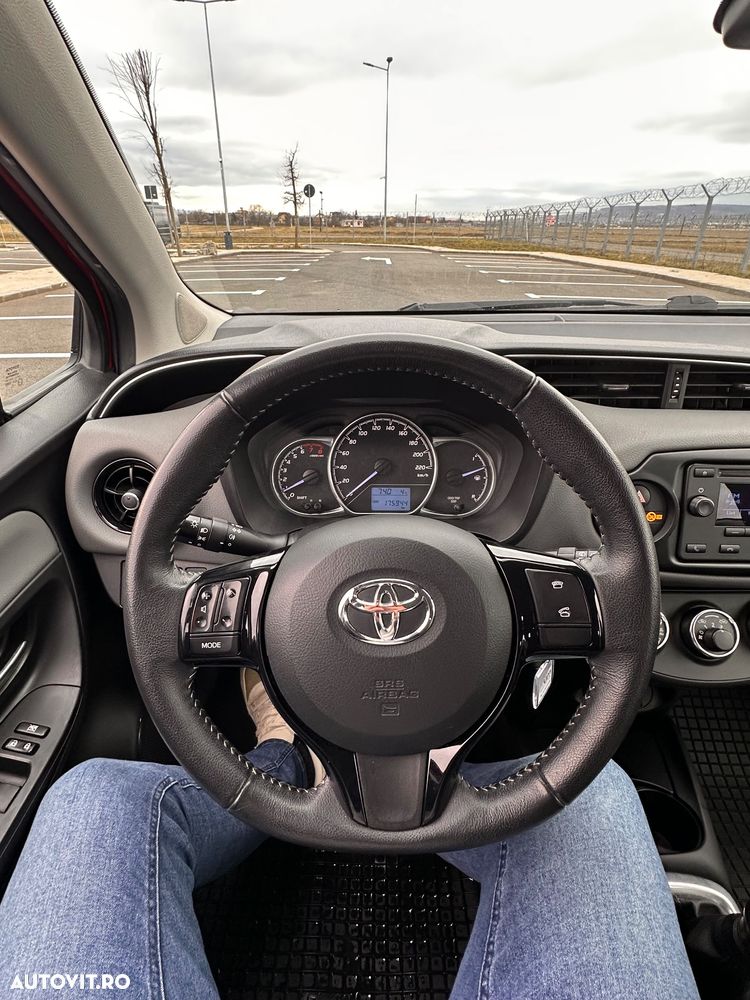 Toyota Yaris 1.0 VVT-i Comfort - 6