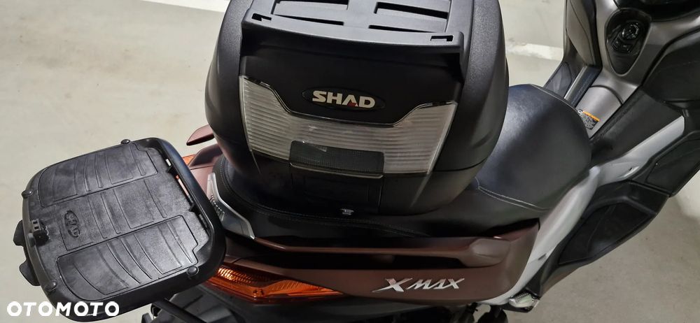 Yamaha X-max - 25