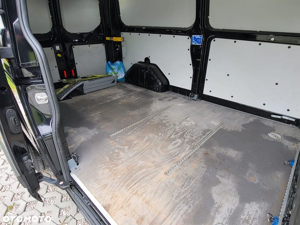 Ford Transit Custom - 24