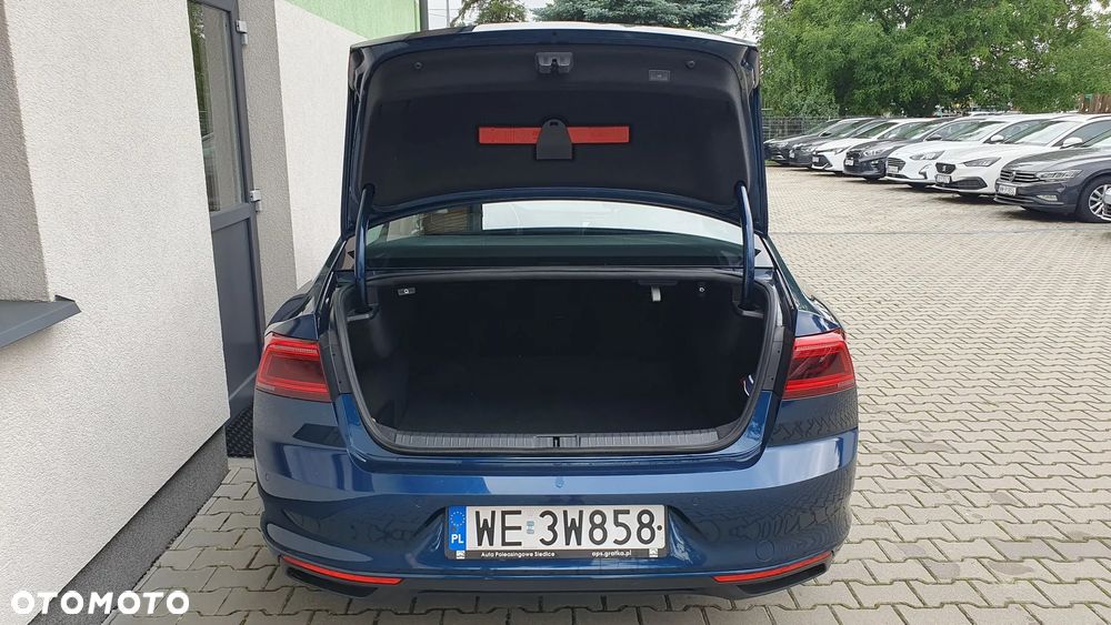 Volkswagen Passat 2.0 TSI Business DSG - 26