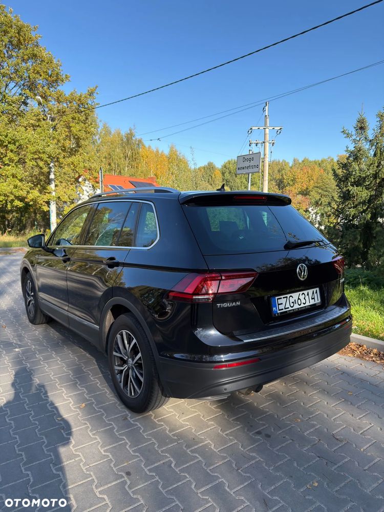 Volkswagen Tiguan 2.0 TDI BMT SCR Comfortline - 3