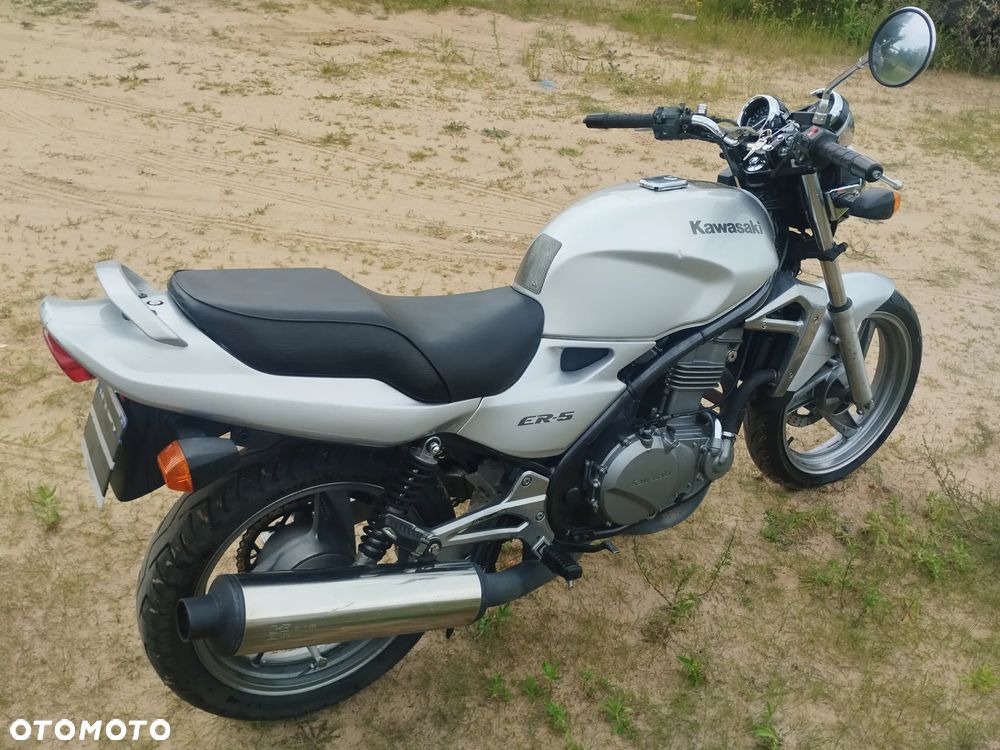 Kawasaki ER - 7