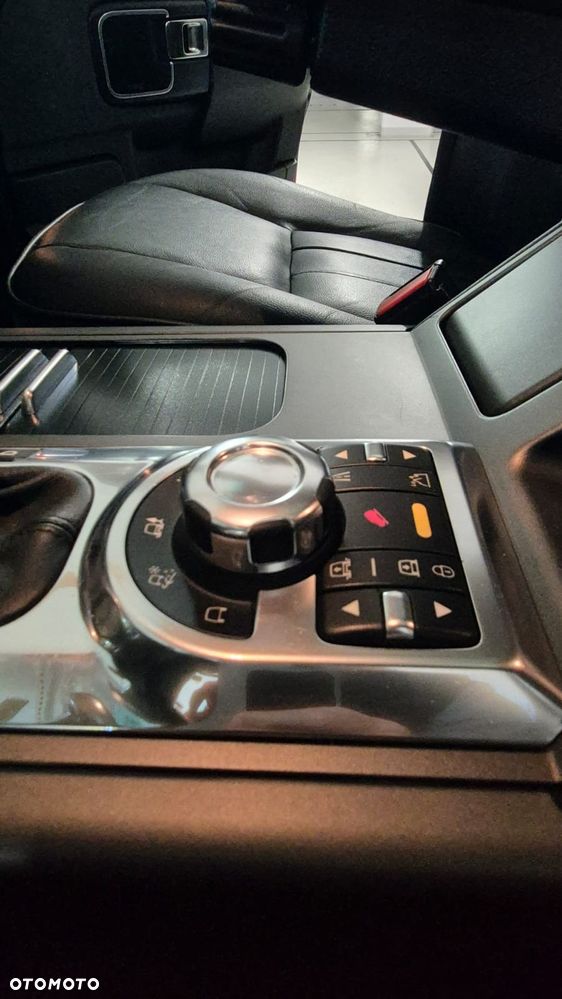 Land Rover Range Rover - 17