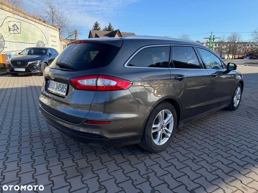 Ford Mondeo SW - 15