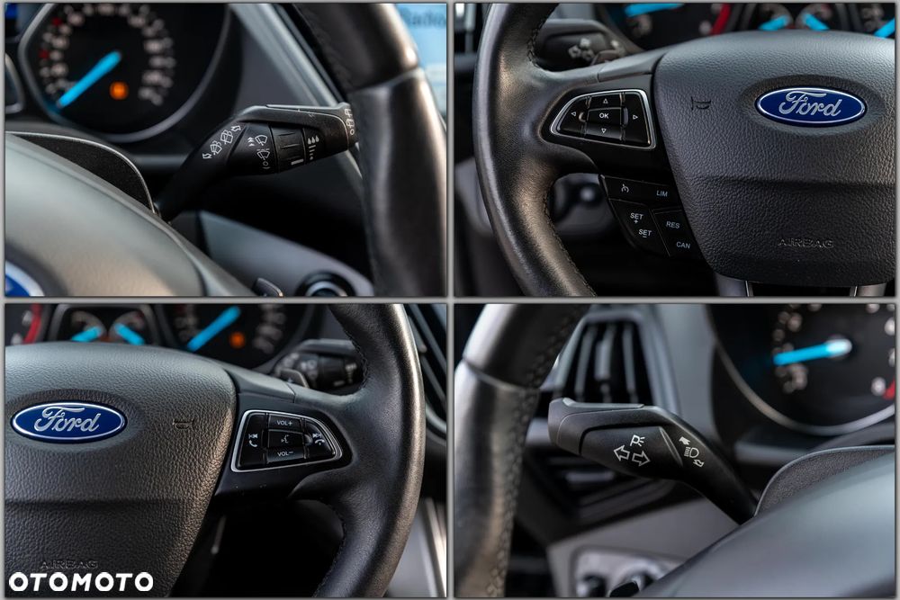 Ford Kuga 1.5 EcoBoost 4x4 Titanium - 32