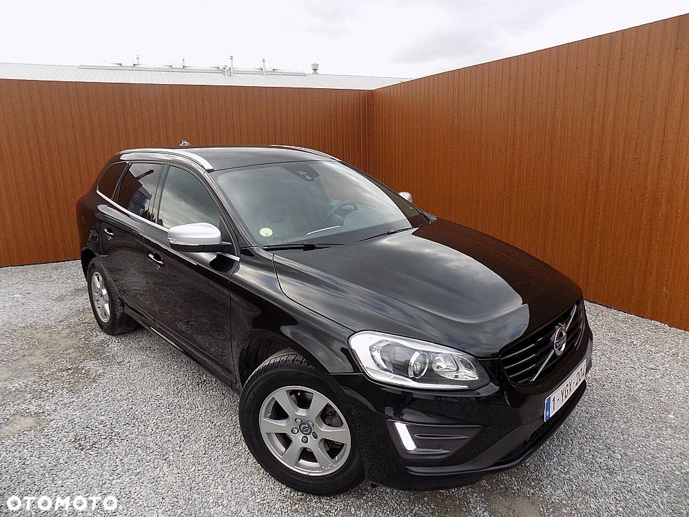 Volvo XC 60 D4 Drive-E R-Design Momentum - 2