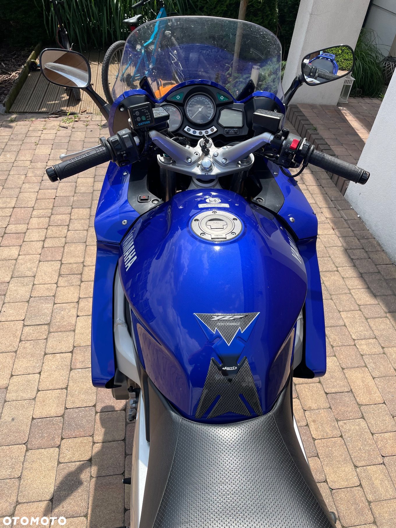 Yamaha FJR - 9