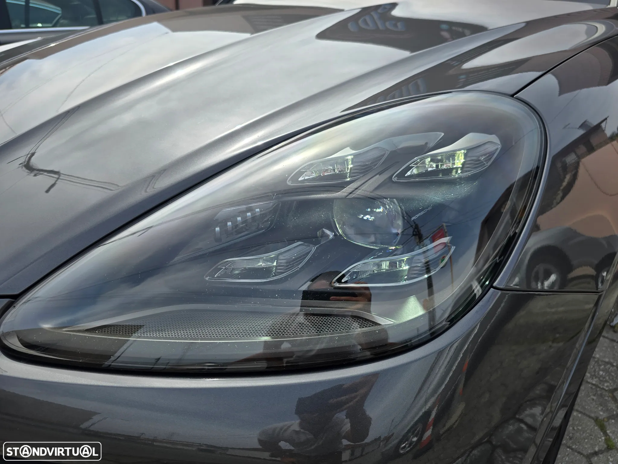 Porsche Cayenne Coupé E-Hybrid - 22