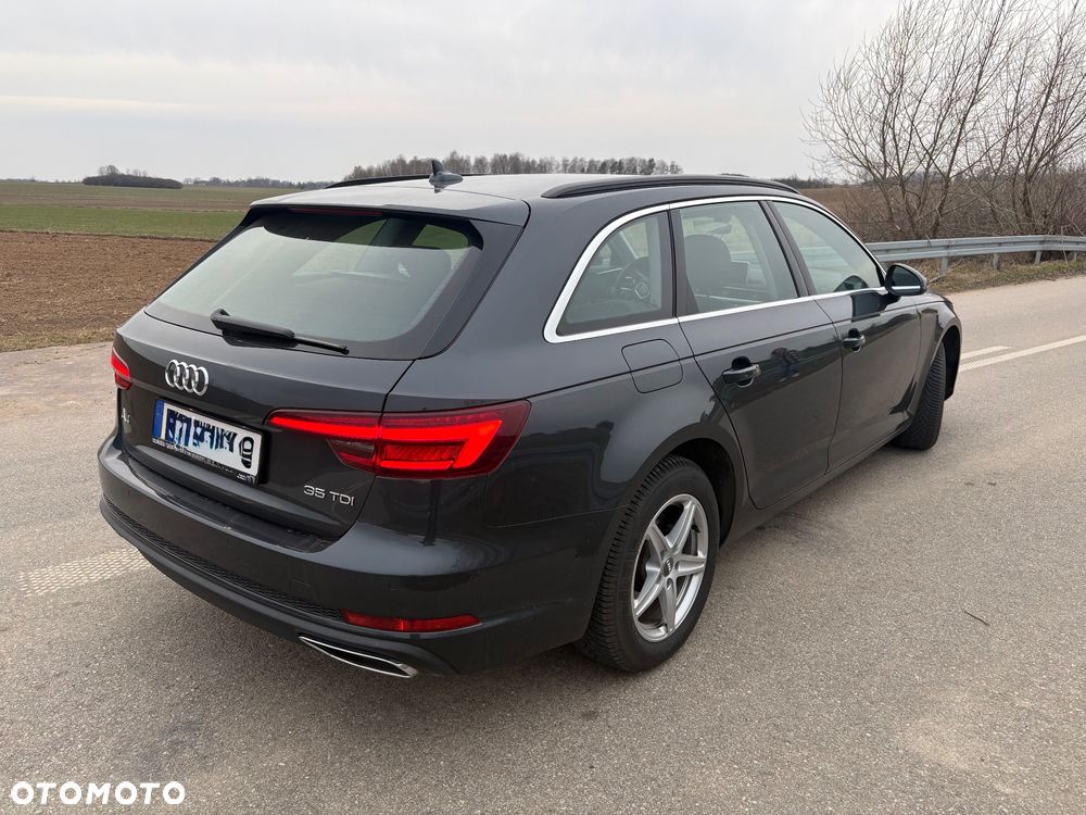 Audi A4 Avant 35 TDI S tronic - 4