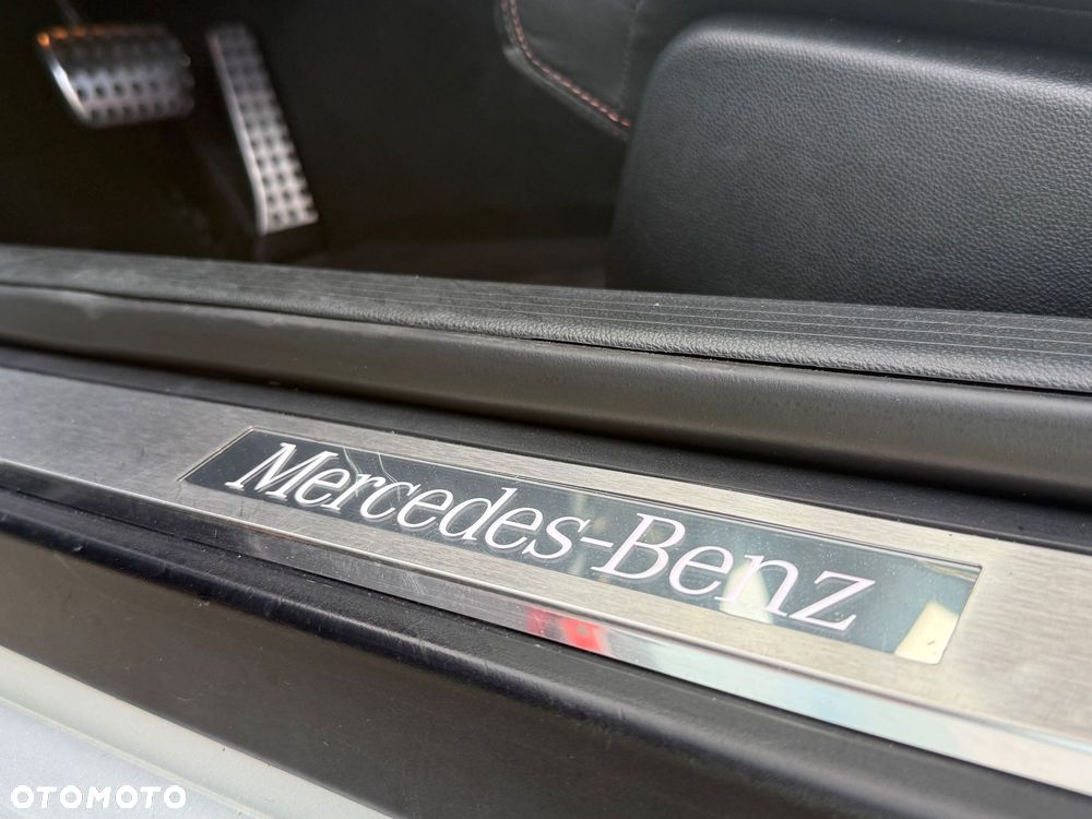 Mercedes-Benz Klasa E 500 - 14