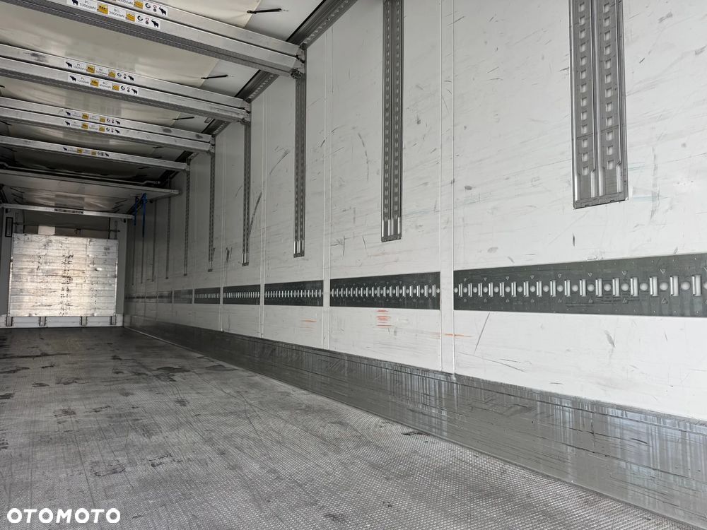 Schmitz Cargobull Multitemp. ,Doppelstock, Do farmacji,Thermo King SLXi Spectrum - 15