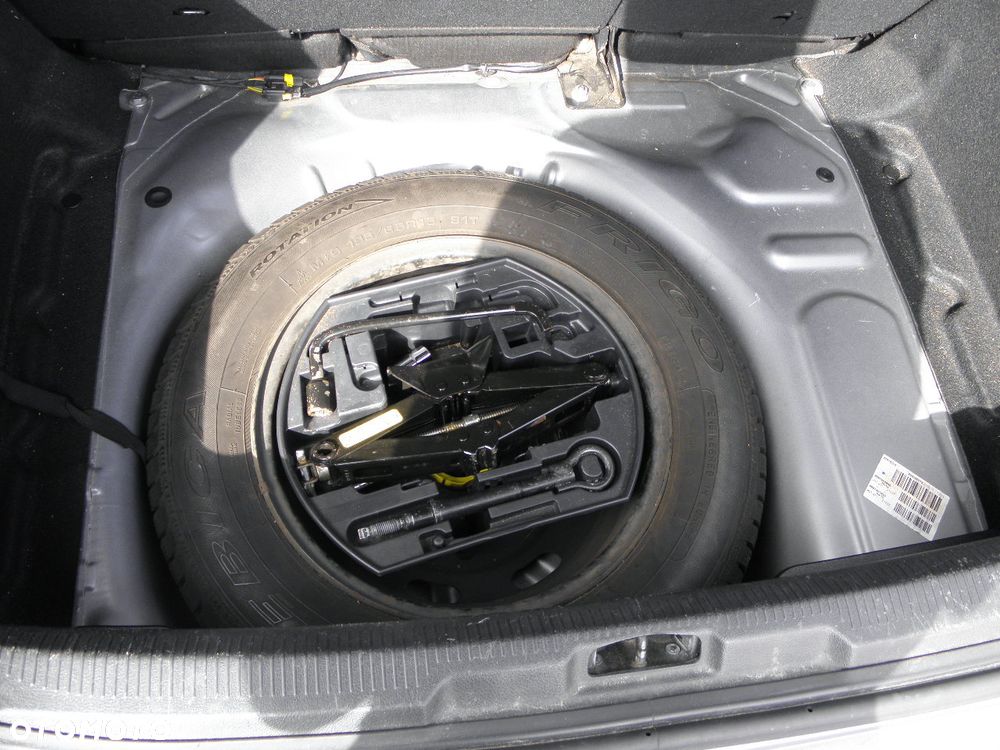 Peugeot 207 1.4 HDi Trendy - 23
