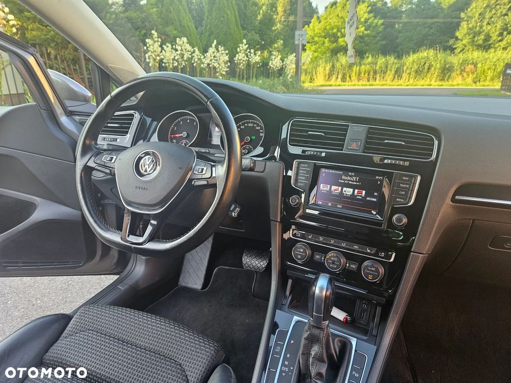 Volkswagen Golf 1.4 TSI BlueMotion Technology DSG Highline - 25