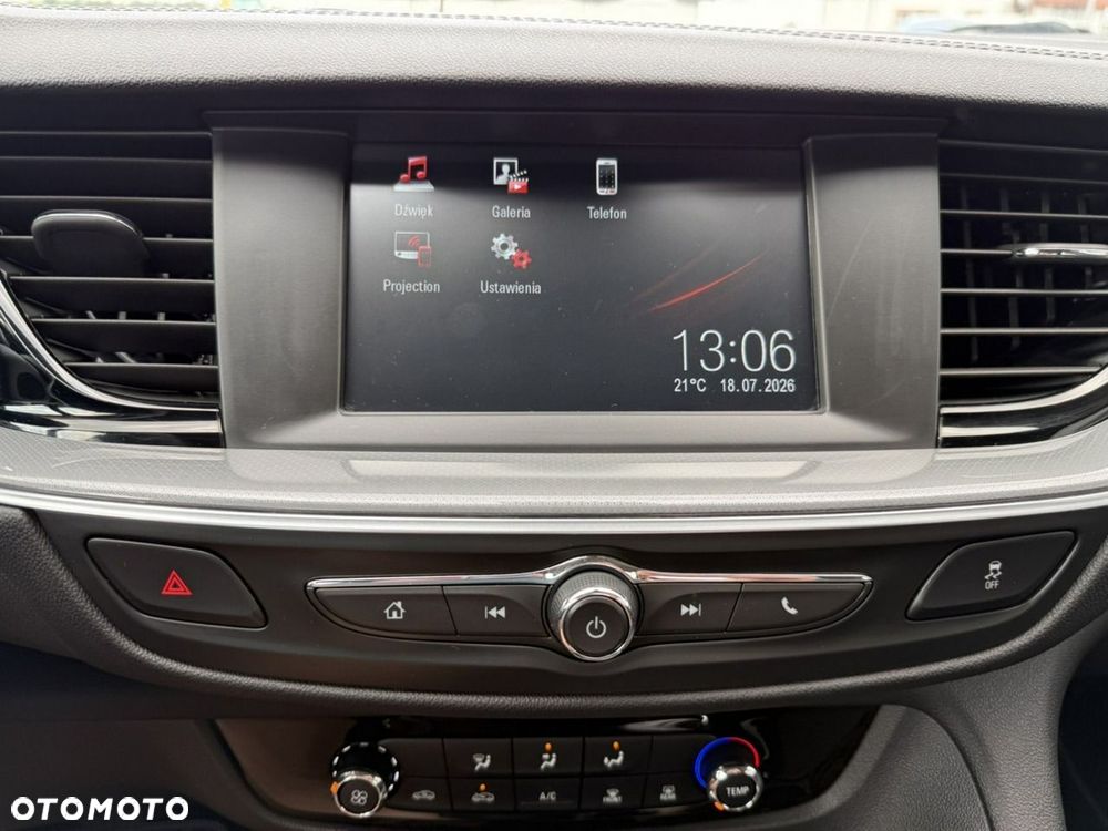Opel Insignia - 26