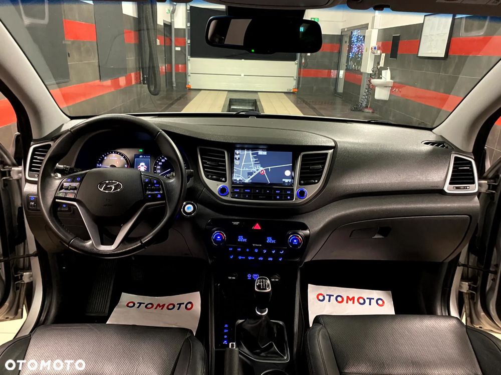 Hyundai Tucson blue 1.7 CRDi 2WD Style - 18