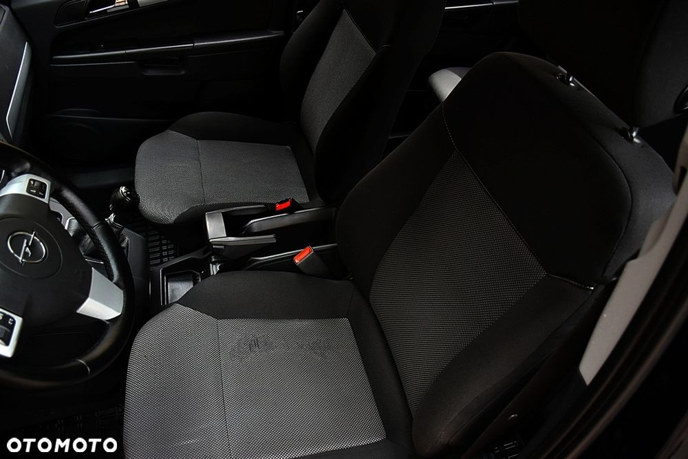 Opel Zafira 1.8 Edition 111 Jahre - 32