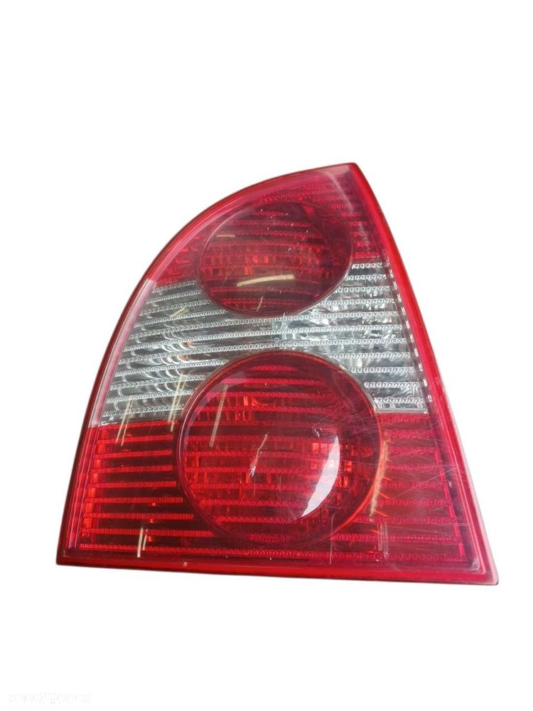 LAMPA LEWA TYLNA VW PASSAT B5 FL SEDAN - 1