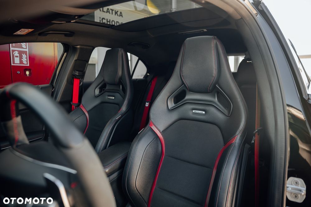 Mercedes-Benz Klasa A AMG 45 4-Matic - 16