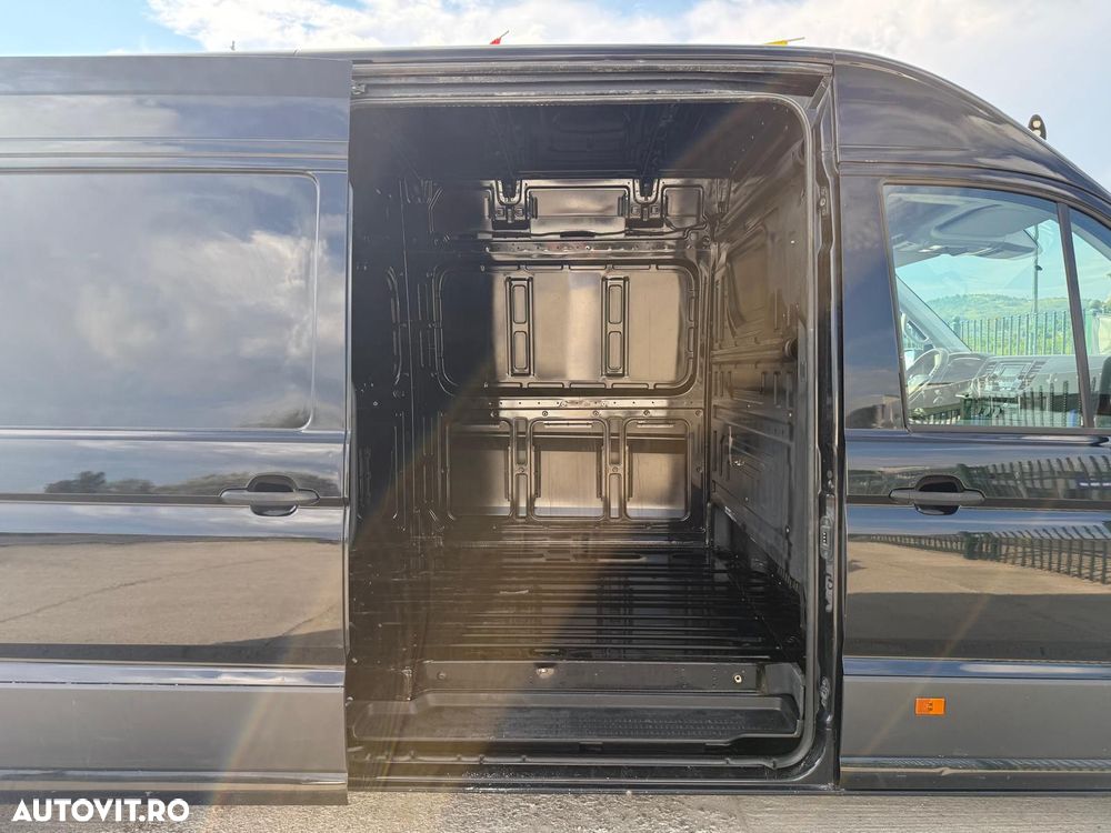 Volkswagen Crafter 4x4 LUNG L4H3 - 15