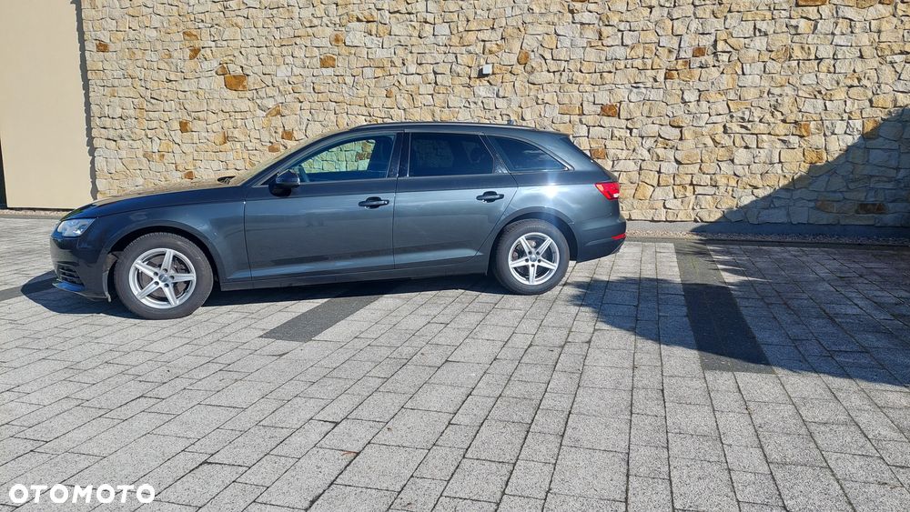Audi A4 Avant - 9