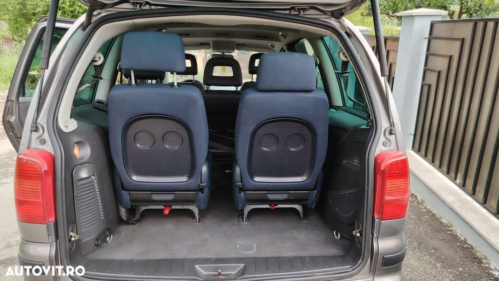 Volkswagen Sharan - 6