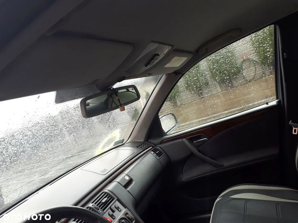 MERCEDES E KLASA W210 LIFT 2.7 CDI RADIO NAWIGACJA ORYGINALNE - 3