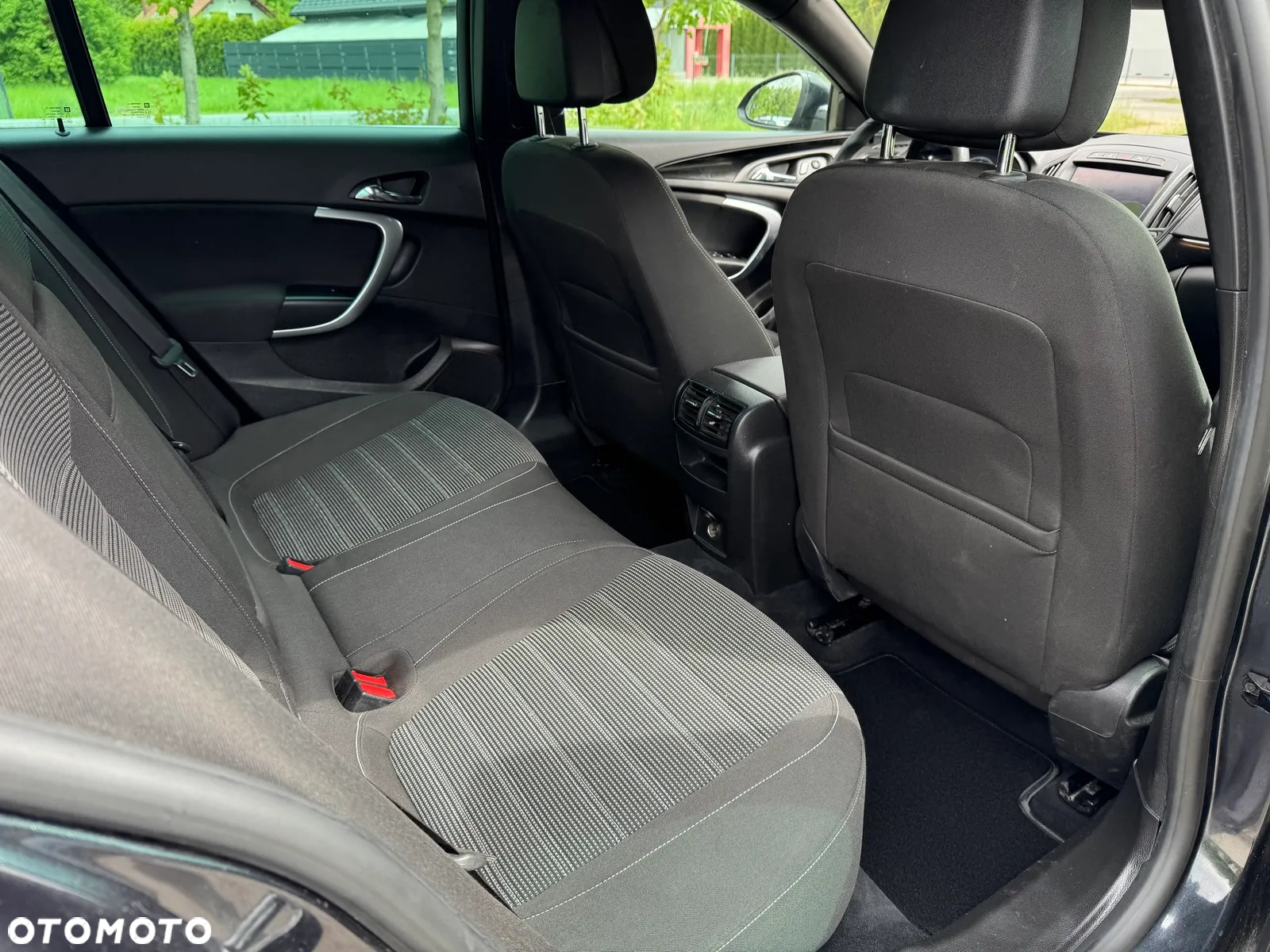 Opel Insignia 1.6 SIDI Turbo ecoFLEX Start/Stop Innovation - 26