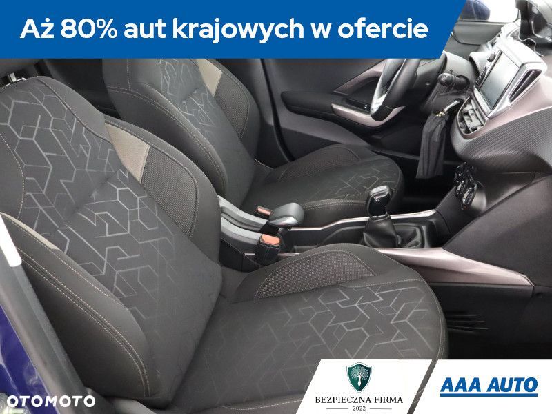 Peugeot 2008 - 11