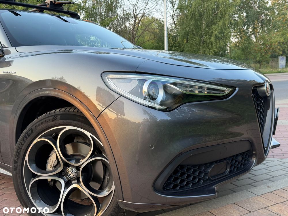 Alfa Romeo Stelvio 2.0 Turbo Veloce Q4 - 12