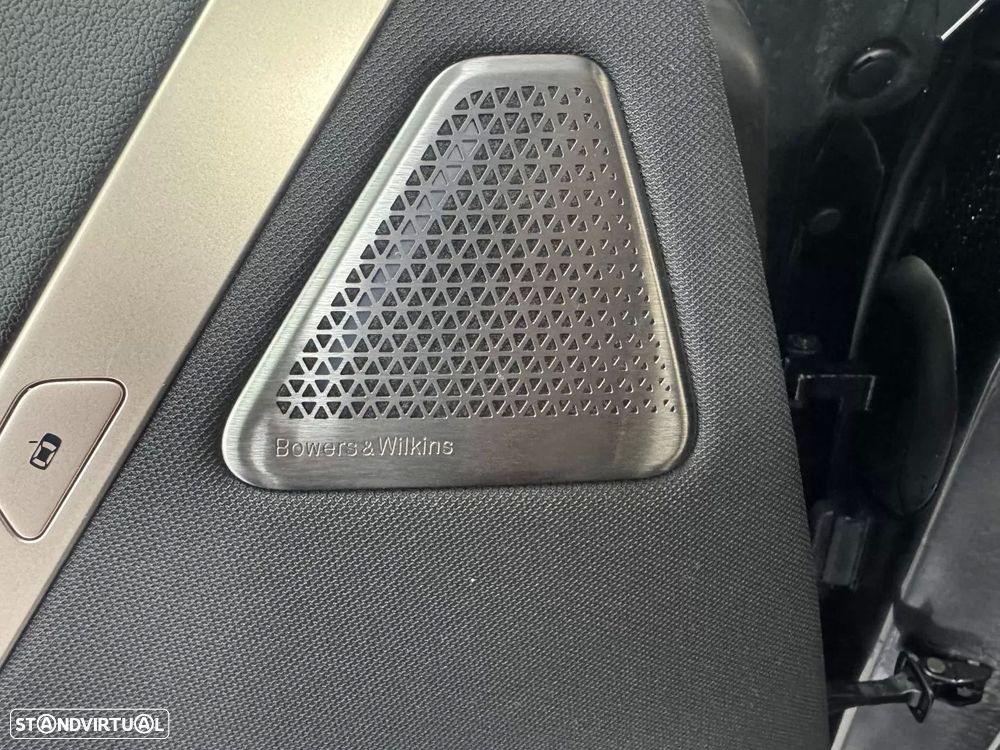 BMW iX xDrive 40 Pack Desportivo - 29