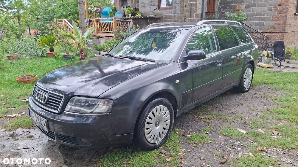 Audi A6 Avant 2.5 TDI - 1