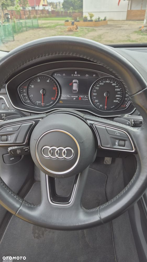 Audi A4 Avant 40 TDI S tronic - 16