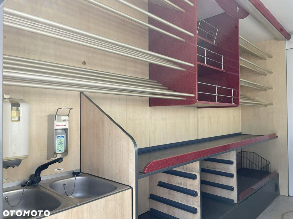 Mercedes-Benz Sprinter - 3